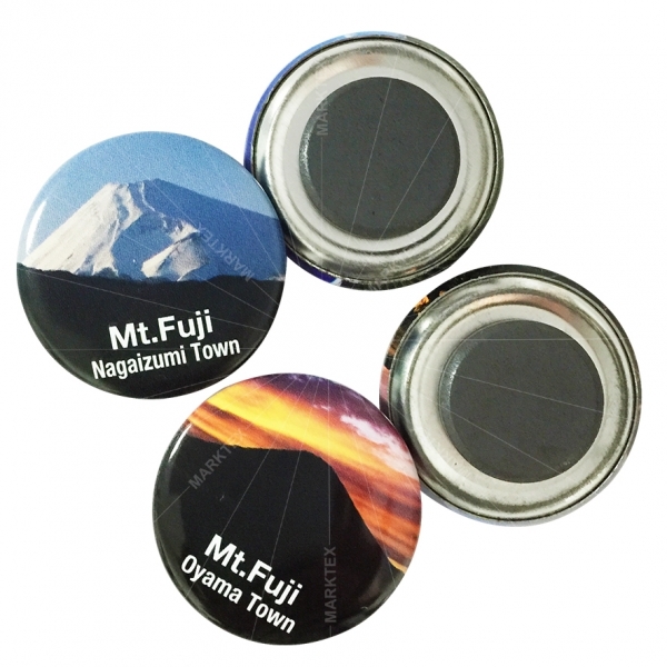 Button badge Magnet