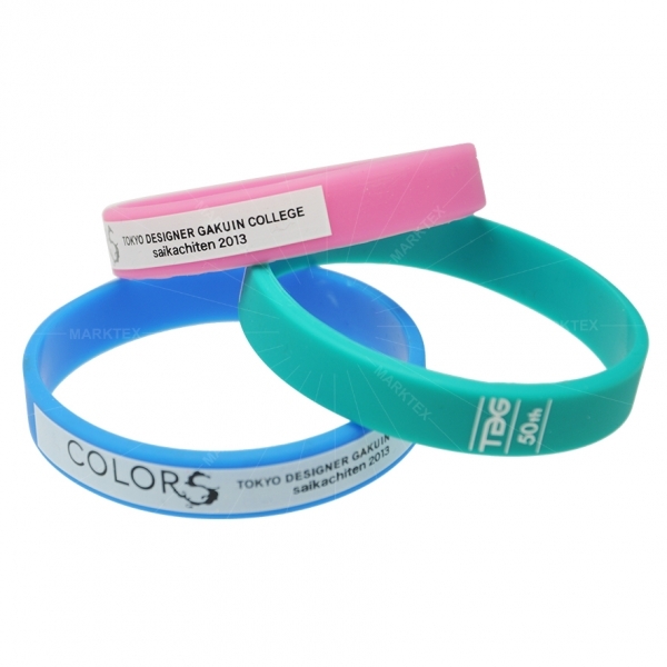 Manufacture silicone wristband