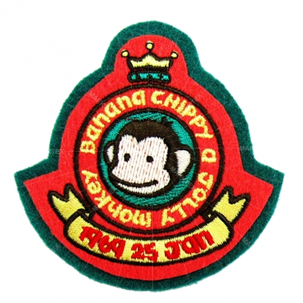Non-woven fabric embroidery patch