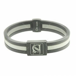 レイヤードシリコンリストバンド