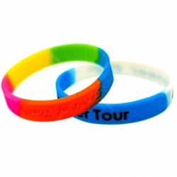 ロゴ印刷エンボスデボス付きの区切りブレスレット